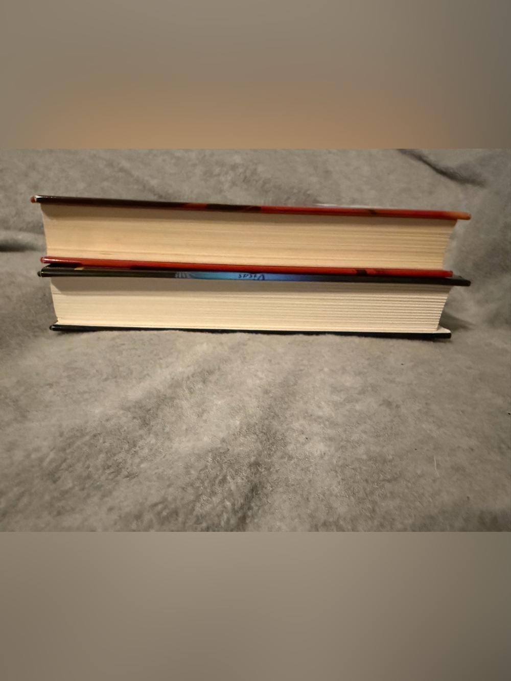 Lot of Books - Picture 5 of 6